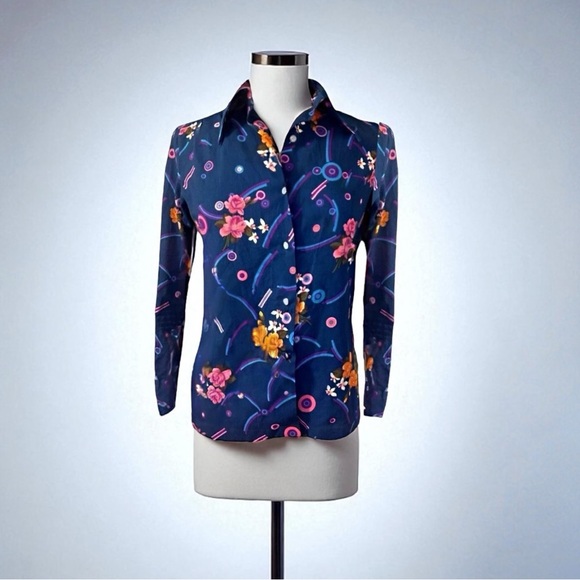 Vintage GIS Pointed Collar Floral Long Sleeve Blouse 1970’s - Picture 1 of 9